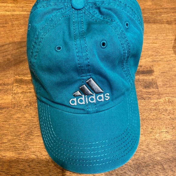 Adidas hat bundle - Picture 5 of 9